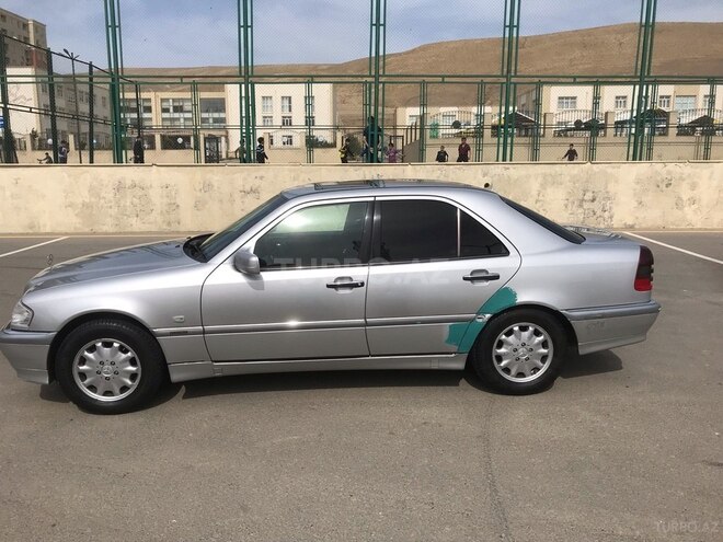 Mercedes C 180 1999, 245,000 km - 1.8 l - Bakı