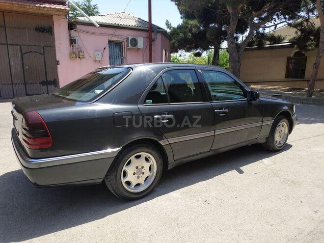 Mercedes C 180 1995, 326,805 km - 1.8 l - Bakı