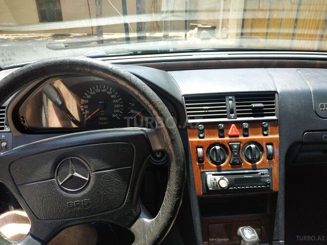 Mercedes C 180 1995, 326,805 km - 1.8 l - Bakı