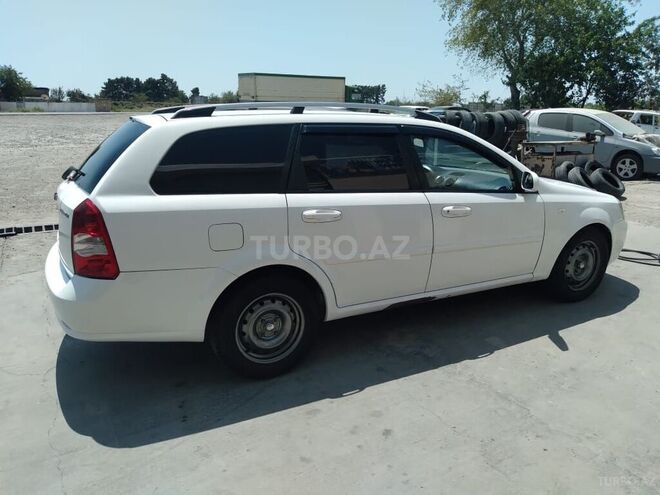 Chevrolet Lacetti 2008, 450,000 km - 1.6 л - Salyan