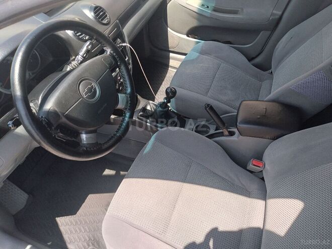 Chevrolet Lacetti 2008, 450,000 km - 1.6 л - Salyan