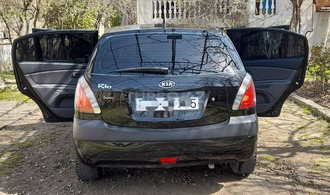 Kia Rio 2005, 300,100 km - 1.4 l - Bakı