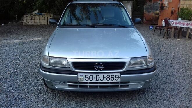 Opel Astra 1997, 420,000 km - 1.6 l - Bakı