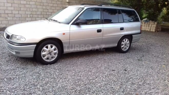 Opel Astra 1997, 420,000 km - 1.6 l - Bakı