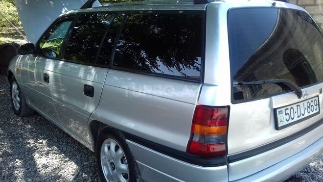 Opel Astra 1997, 420,000 km - 1.6 l - Bakı