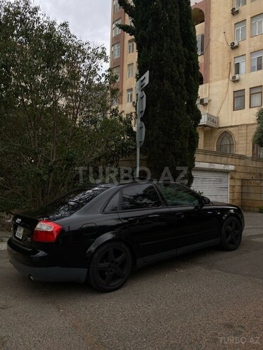 Audi A4 2002, 300,000 km - 2.0 l - Bakı