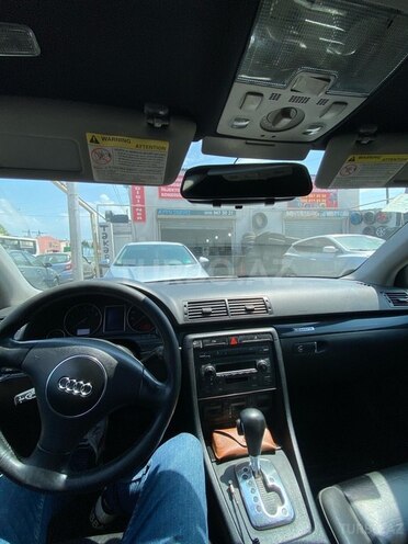 Audi A4 2002, 300,000 km - 2.0 l - Bakı