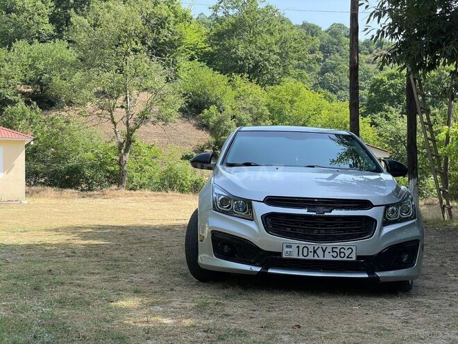 Chevrolet Cruze 2015, 232,000 km - 1.4 л - Salyan