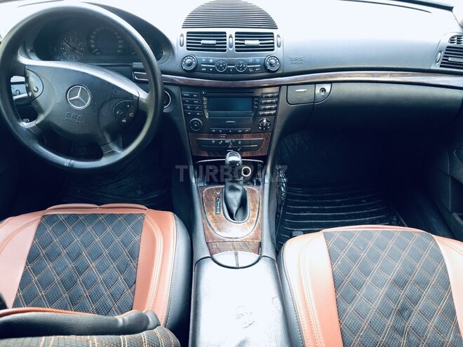Mercedes E 220 2002, 241,041 km - 2.2 l - Sumqayıt