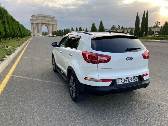 Kia Sportage 2011, 137,000 km - 2.0 l - Gəncə