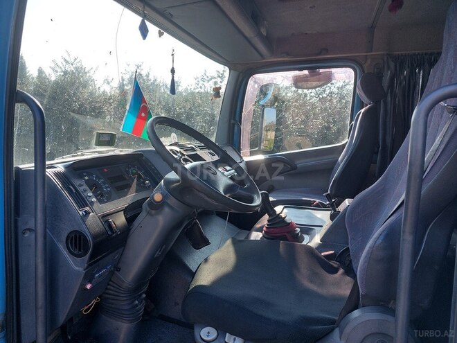 Mercedes Atego 1223 2001, 275,000 km - 6.4 л - Astara