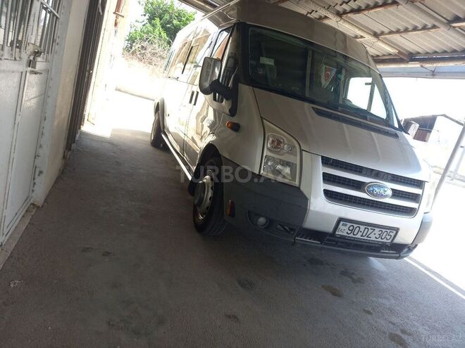 Ford Transit 2009, 233,000 km - 2.4 л - Bakı