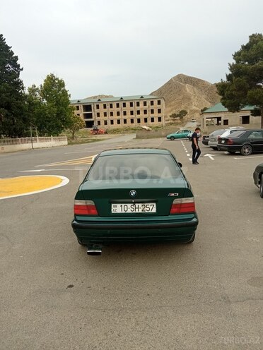 BMW 318 1995, 350,000 km - 1.8 л - Mingəçevir