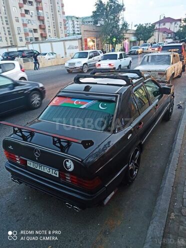 Mercedes 190 1990, 300,000 km - 2.0 л - Bakı
