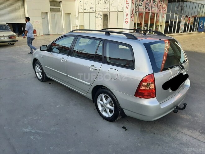 Toyota Corolla 2006, 178,000 km - 1.4 l - Bakı