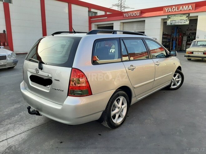 Toyota Corolla 2006, 178,000 km - 1.4 l - Bakı