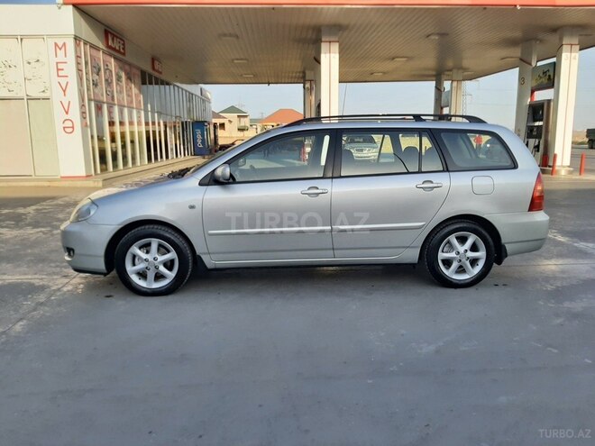 Toyota Corolla 2006, 178,000 km - 1.4 l - Bakı