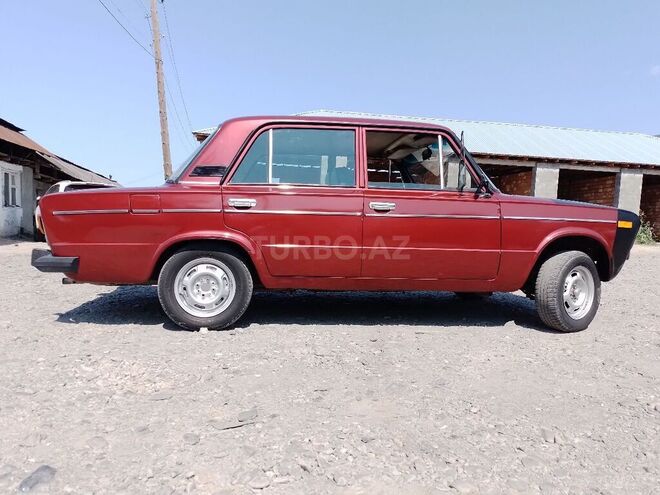 LADA (VAZ) 21011 1983, 100,000 km - 1.5 l - Qax