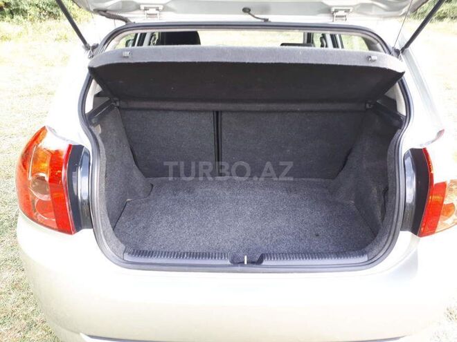 Toyota Corolla 2006, 210,000 km - 1.4 l - Bakı