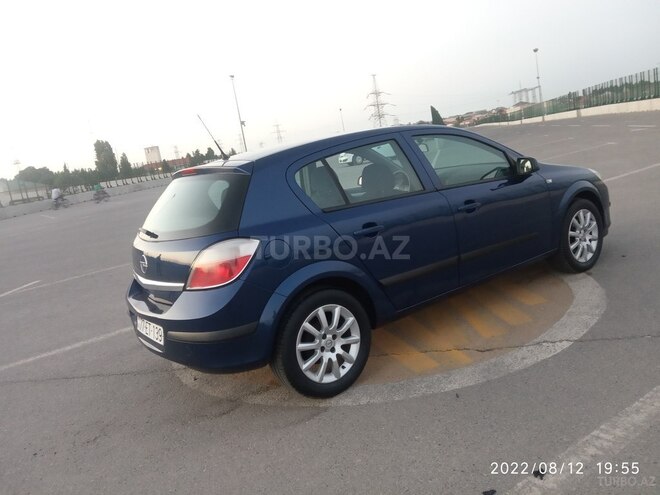 Opel Astra 2004, 123,000 km - 1.4 l - Bakı