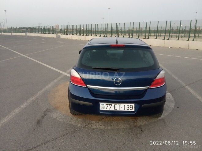 Opel Astra 2004, 123,000 km - 1.4 l - Bakı