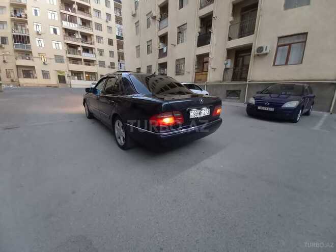 Mercedes E 230 1998, 261,235 km - 2.3 l - Bakı