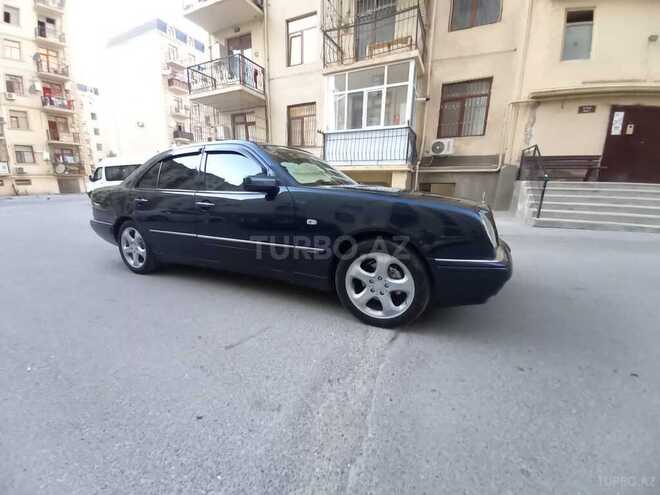 Mercedes E 230 1998, 261,235 km - 2.3 l - Bakı