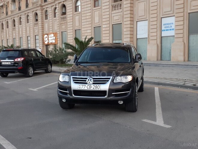 Volkswagen Touareg 2009, 120,000 km - 4.2 l - Xırdalan