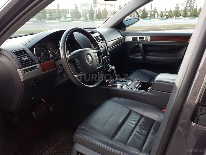 Volkswagen Touareg 2009, 120,000 km - 4.2 l - Xırdalan
