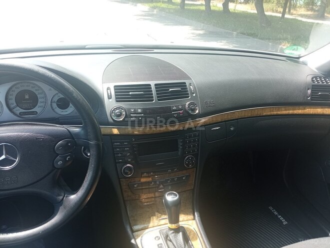 Mercedes E 220 2006, 224,000 km - 2.2 l - Bakı