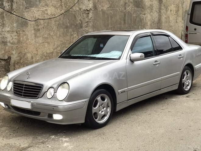 Mercedes E 320 2001, 293,533 km - 3.2 л - Bakı