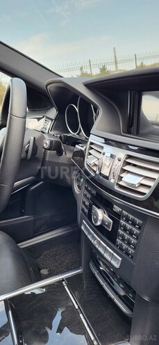 Mercedes E 220 2013, 195,000 km - 2.2 l - Bakı