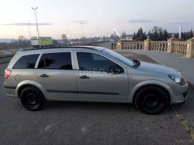 Opel Astra 2006, 160,000 km - 1.3 л - Bakı