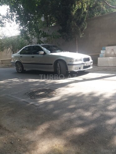 BMW 325 1993, 392,690 km - 2.5 l - Bakı