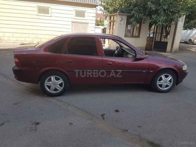 Opel Vectra 1998, 228,000 km - 1.8 л - Bakı
