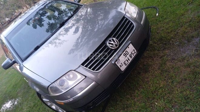 Volkswagen Passat 2001, 229,500 km - 1.8 l - Sabirabad