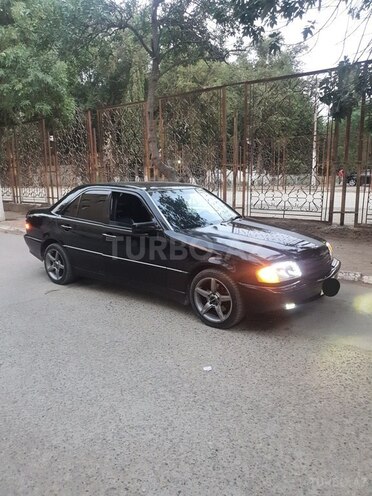 Mercedes C 230 1999, 317,000 km - 2.3 l - Bakı