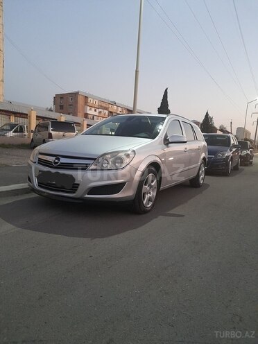 Opel Astra 2007, 220,000 km - 1.7 л - Gəncə