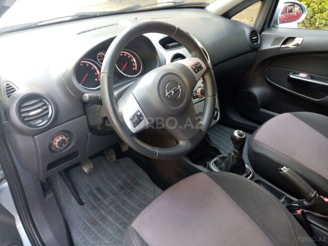 Opel Corsa 2006, 150,000 km - 1.4 l - Bakı