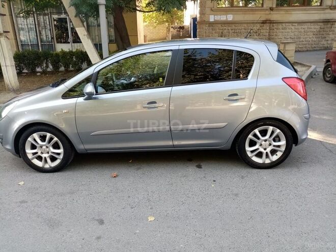 Opel Corsa 2006, 150,000 km - 1.4 l - Bakı
