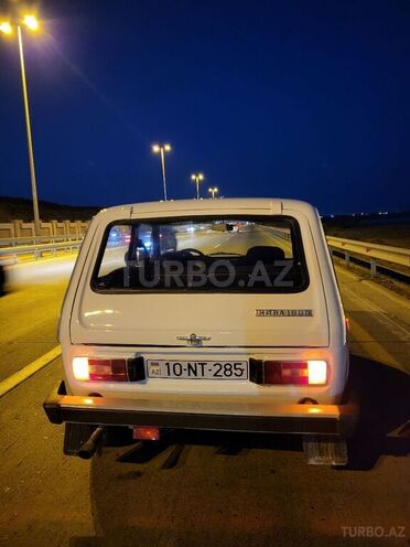 LADA (VAZ) Niva 1983, 390,000 km - 1.6 л - Bakı
