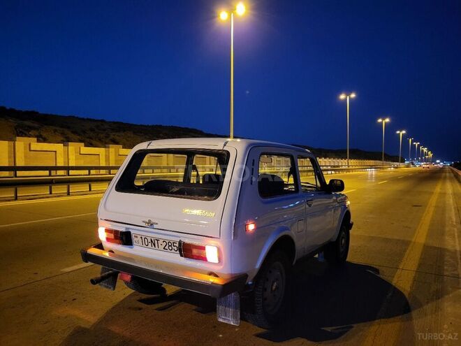 LADA (VAZ) Niva 1983, 390,000 km - 1.6 л - Bakı