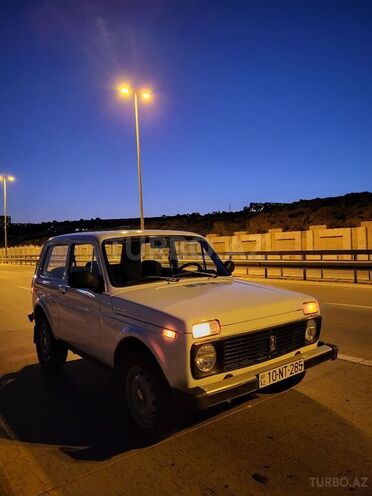 LADA (VAZ) Niva 1983, 390,000 km - 1.6 л - Bakı