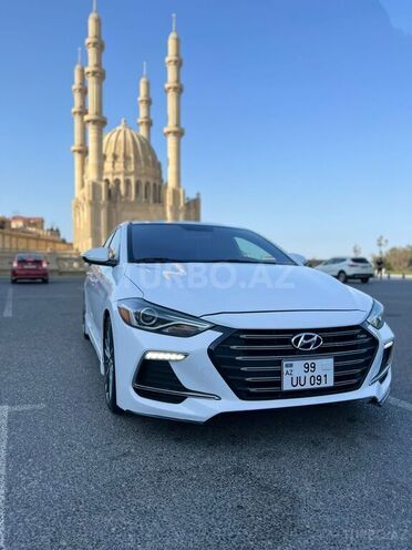 Hyundai Elantra 2016, 133,576 km - 1.6 л - Bakı