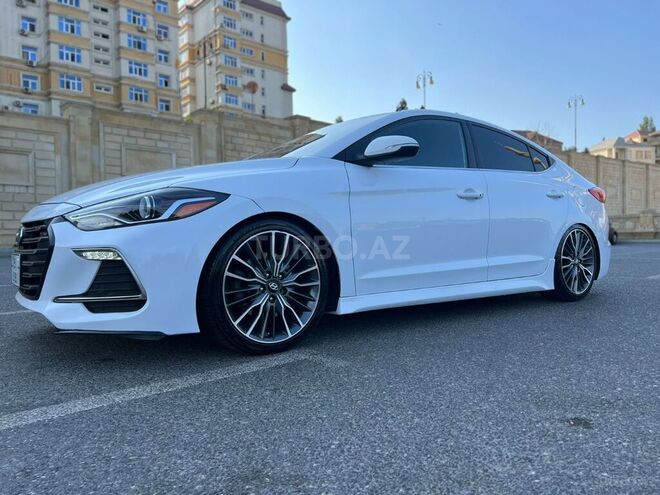 Hyundai Elantra 2016, 133,576 km - 1.6 л - Bakı
