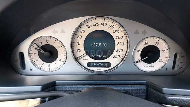 Mercedes E 220 2007, 196,000 km - 2.2 l - Bakı