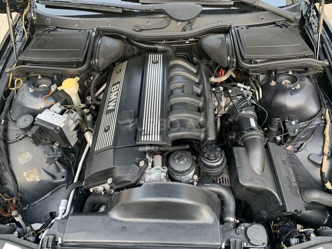 BMW 525 1998, 225,000 km - 2.5 l - Bakı