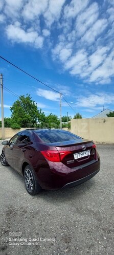Toyota Corolla 2017, 80,000 km - 1.8 l - Bakı