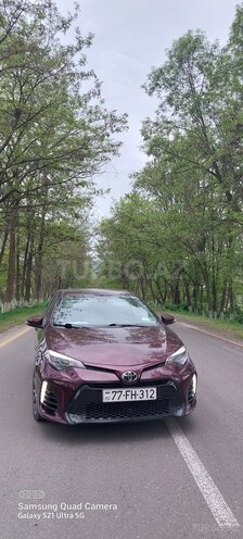 Toyota Corolla 2017, 80,000 km - 1.8 l - Bakı