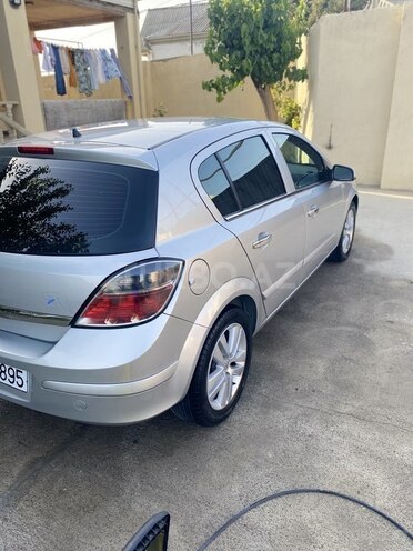Opel Astra 2007, 232,000 km - 1.4 л - Sumqayıt